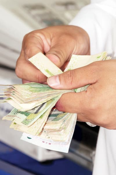 مختصون: برنامج «كفالة» ما زال يحبو .. وسعر الفائدة يحدّ من فائدته