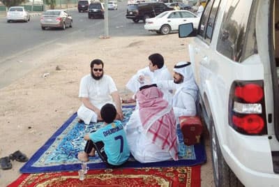 الطائف: 30 ريالا إيجار «ظل» الشجرة