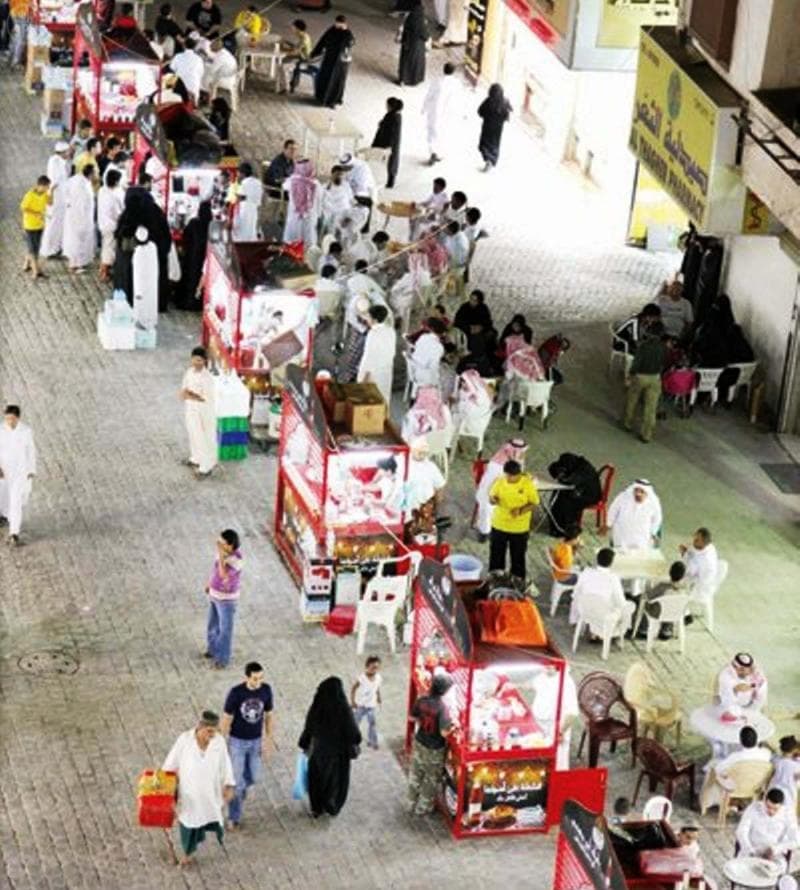 أسواق جدة تستقبل الزبائن بالعديد من العروض بمناسبة الشهر الفضيل