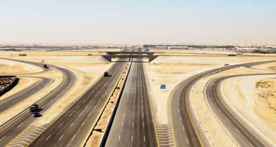 كبر مساحة المملكة وفر مجالات عمل في البنى التحتية للعديد من الشركات الوطنية