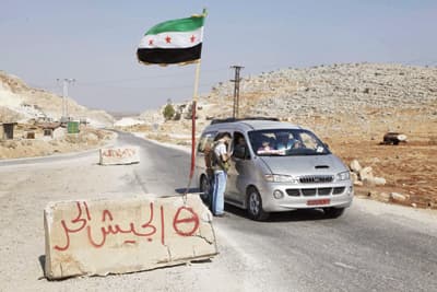 الجيش الحر يسيطر على 50 % من حلب.. وأمريكا تدعمه بـ 25 مليون دولار