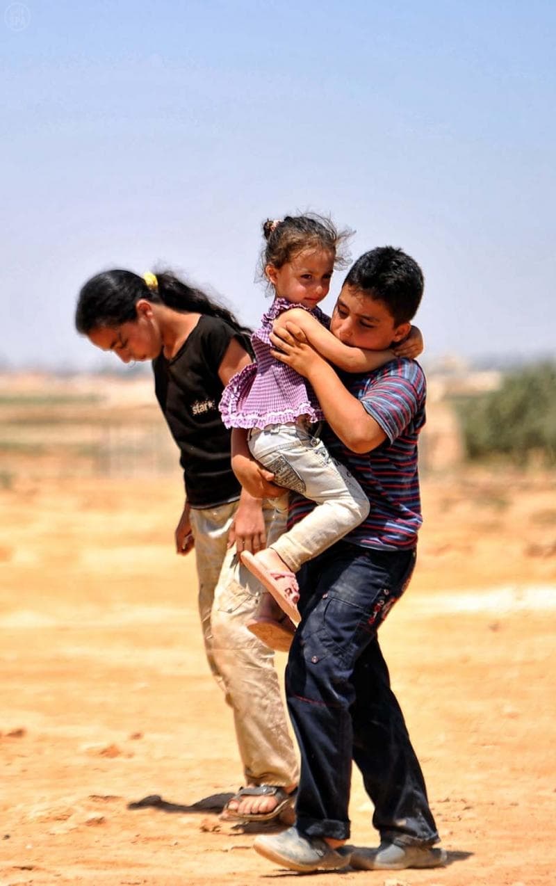 صور منوعه للأطفال اللاجئين السوريين في مخيم الزعتري على الحدود الأردنية السورية