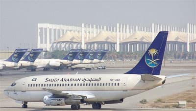 «الطيران المدني» توحد أسعار الوقود لشركات النقل الجوي