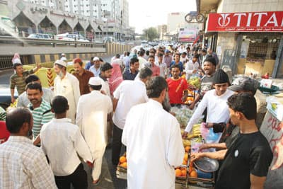 سوق البطحاء قبل الإفطار