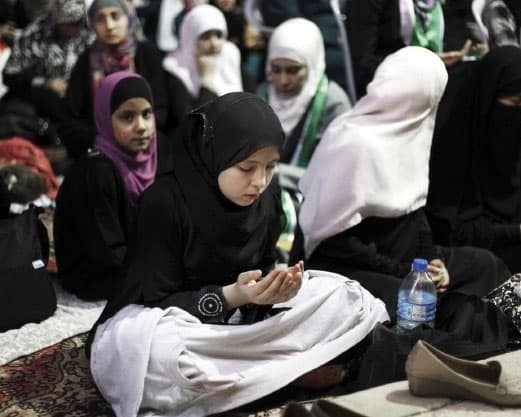 رمضان في آسيا