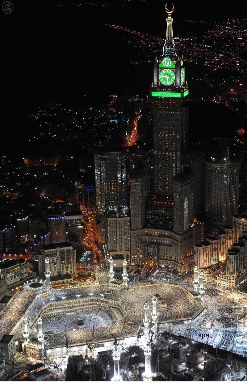 مليوني مصل يشهدون ختم القرآن الكريم في المسجد الحرام