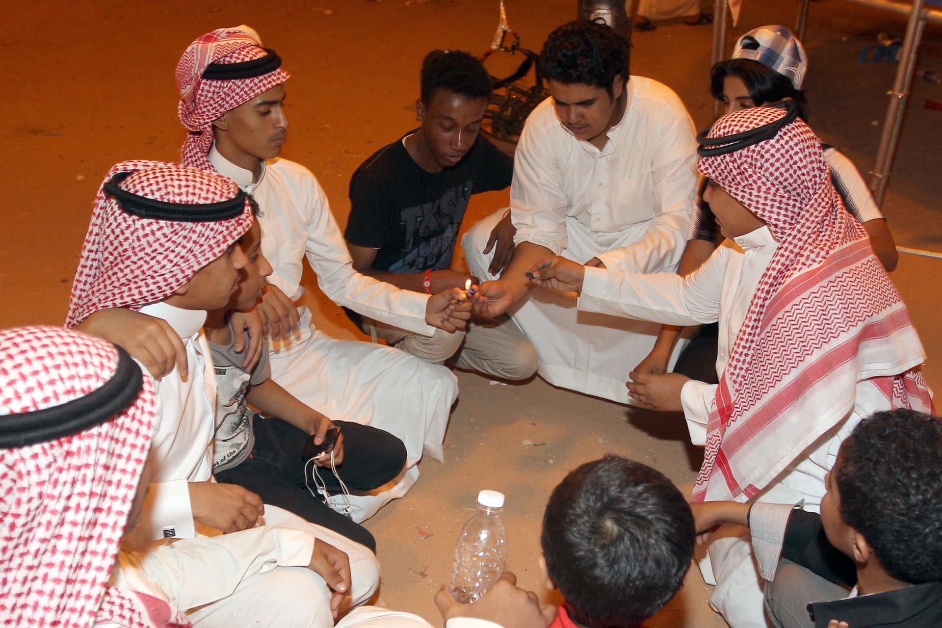 بالصور.. احتفالات العيد في ساحة الدوح