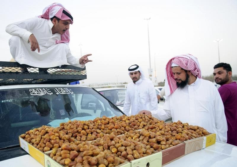 مدينة التمور ببريدة حركة اقتصادية كبراء في مدينة بريدة