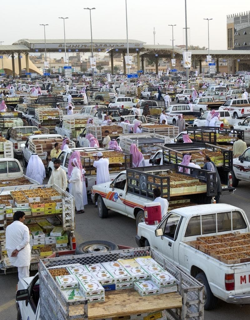 مدينة التمور ببريدة حركة اقتصادية كبراء في مدينة بريدة