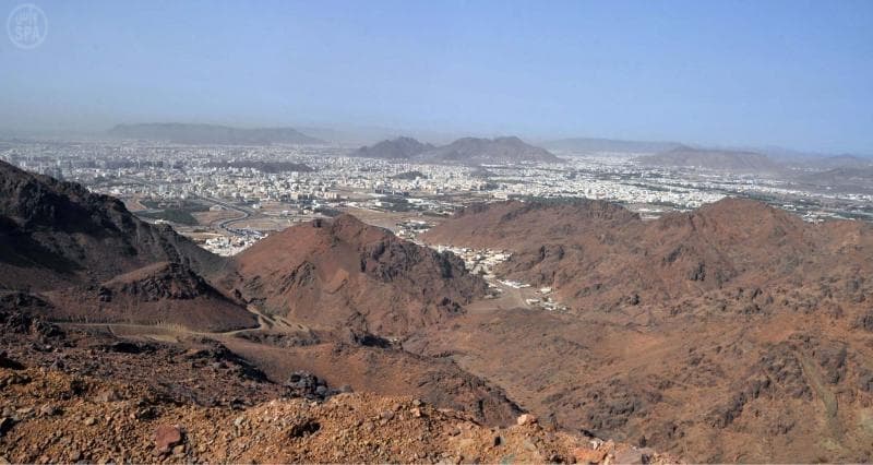 جبال المدينة المنورة .. مرآة تاريخية لتحولات غيرت مجرى الحضارة الإنسانية