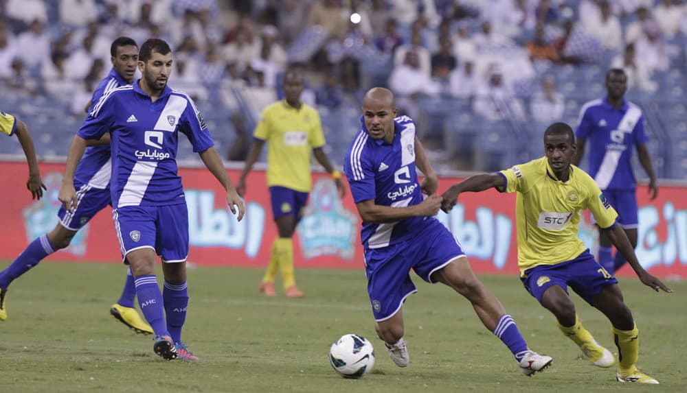 الهلال في أسوأ حالاته يكسب النصر