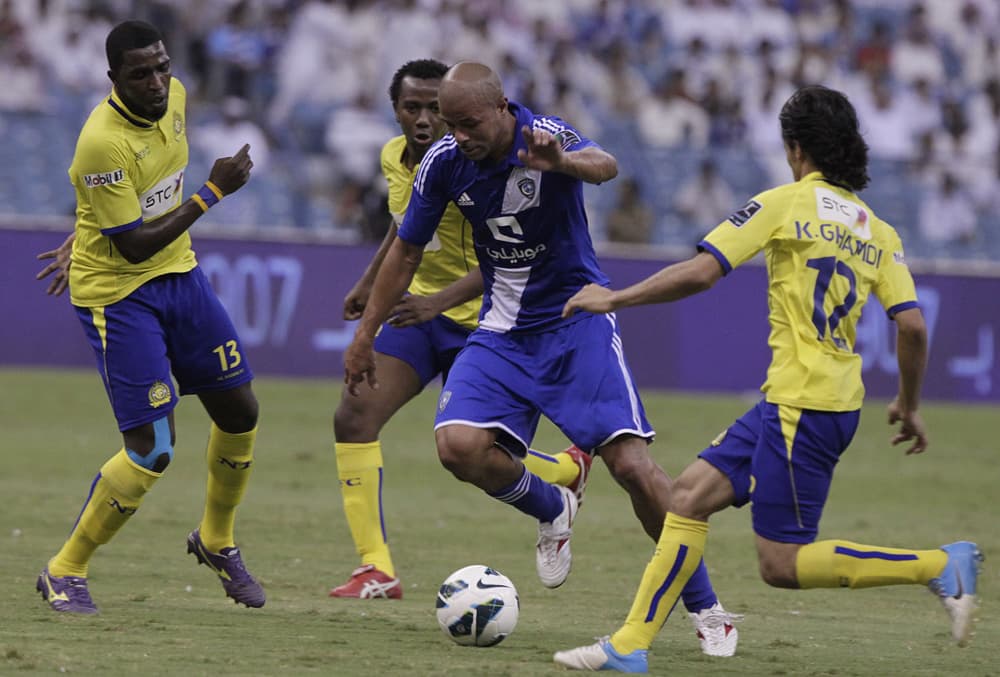 الهلال في أسوأ حالاته يكسب النصر