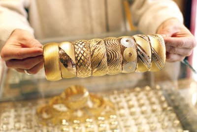 الذهب مستقر قبل اجتماع المركزي الامريكي