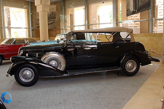 السعودية : سيارات تعود إلى حقبة الثلاثينات والأربعينات من القرن الماضي .. "صور"