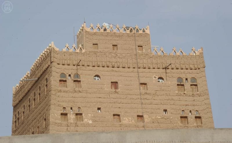 قصة مصورة : نجران عاصمة القصور والقلاع الأثرية
