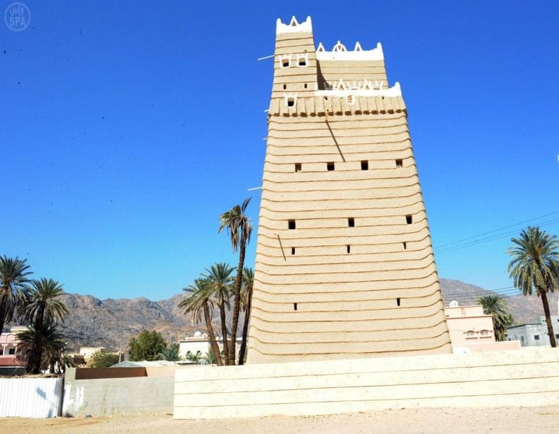 قصة مصورة : نجران عاصمة القصور والقلاع الأثرية