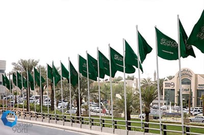 قصة مصورة : شوارع الرياض تتزين باللون الأخضر في يوم الوطن