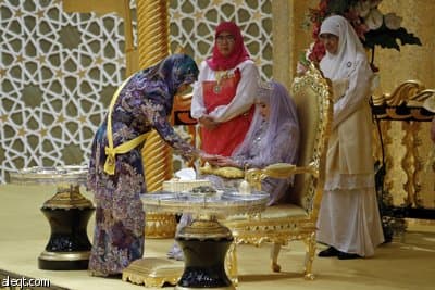 قصة مصورة : سلطان بروناي يقيم حفل زفاف اسطوري لابنته الخامسة