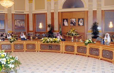 مجلس الوزراء يشكل لجنة لسعودة وظائف الصيانة والتشغيل في القطاعات الحكومية