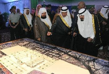 قصة مصورة: أكبر توسعة للحرم النبوي الشريف في التاريخ