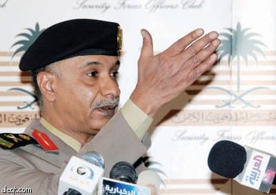 اللواء منصور التركي للفرنسية: طبقنا النظام على المتجمعين أمام سجن الطرفية في القصيم