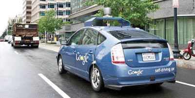 السيارات ذاتية القيادة في كاليفورنيا