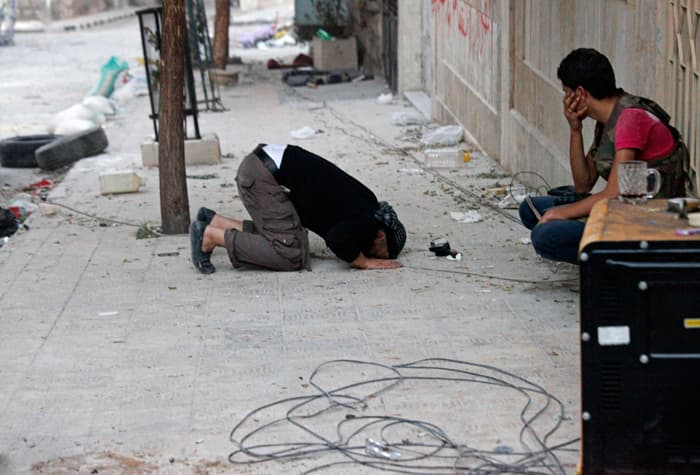الجيش الحر يحاول التقدم في معركة جديدة في حلب