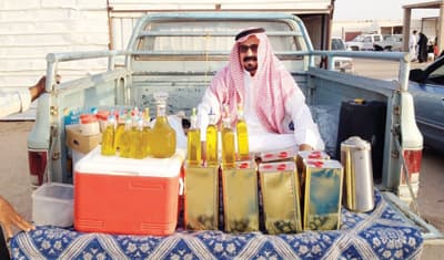 سوق الخميس في «عقلة ابن طوالة» .. أنشأه الأهالي وأهملته «البلدية»