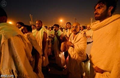 خالد الفيصل: نفرة عرفات تمت بمرونة وسهولة والحجاج في مزدلفة آمنين مطمئنين