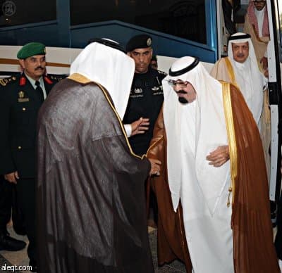 خادم الحرمين يصل إلى منى للإشراف على راحة الحجاج