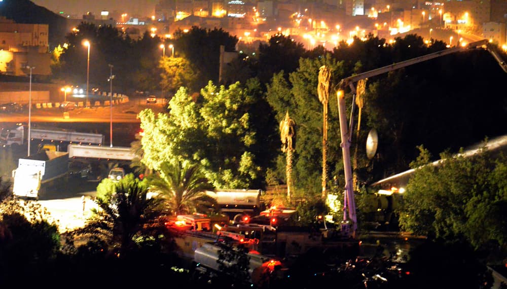 حريق هائل يداهم فندق الإنتركونتيننتال في مكة