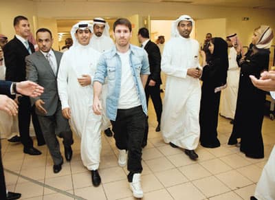 «ميسي» بين عشاقه في السعودية للمرة الأولى