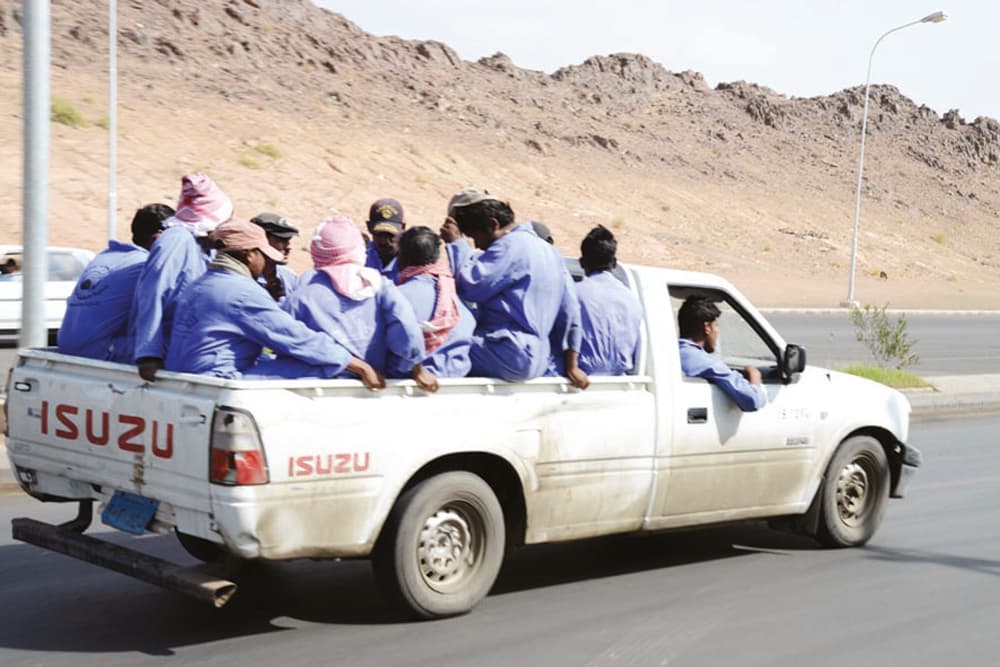نقل العمالة