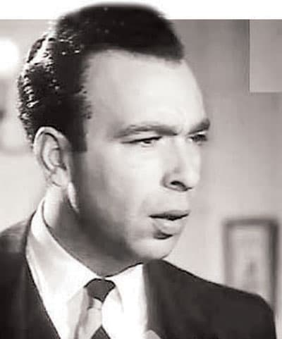 أحمد سالم أقدم مذيع مصري .. أول من قال: هنا القاهرة