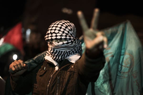 قصة مصورة: الفلسطينيون يحتفلون  بفوزهم باعتراف ضمني بدولة ذات سيادة في الامم المتحدة