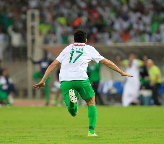 الأهلي يتغلب على الاتحاد بثلاثية