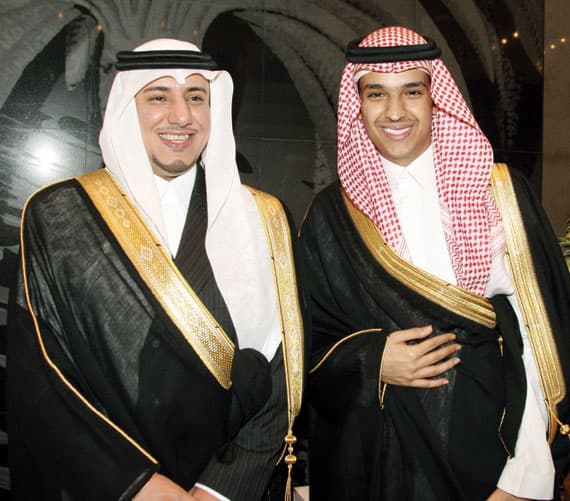 ولي العهد يحضر زواج الأمير خالد بن سلمان