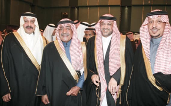 ولي العهد يحضر حفل زواج سلمان بن سلطان بن سلمان بن عبد العزيز