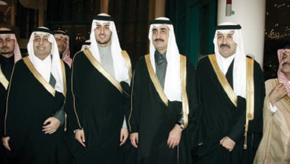 ولي العهد يحضر حفل زواج سلمان بن سلطان بن سلمان بن عبد العزيز