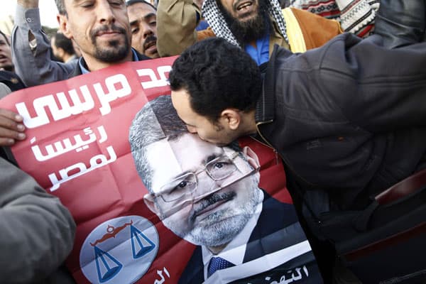 بدء تصويت المصريين في الخارج في الاستفتاء على مسودة الدستور