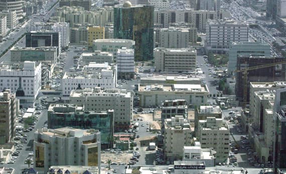 أعضاء شورى وعقاريون لوزير «الاقتصاد»: غير صحيح أن 61 % من السعوديين يمتلكون منازل