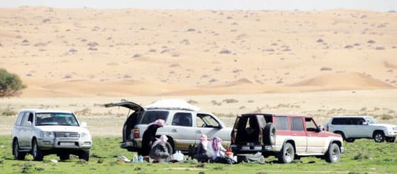 صحراء الدهناء.. مهرب السعوديين من ضوضاء المدن