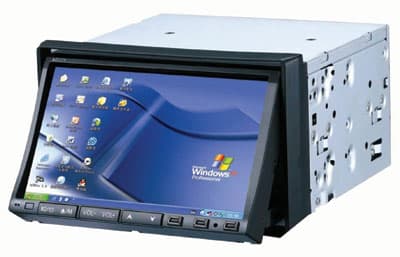 شاشات الإنترنت داخل السيارة خطر ينتظر الأنظمة