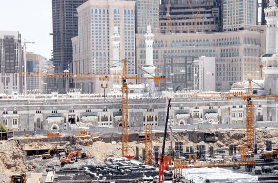 نزع 5700 عقار وتعويضات بـ 120 ملياراً لتوسعة ساحات الحرم