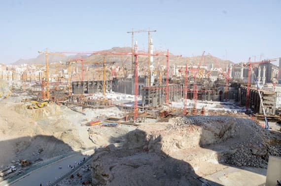 نزع 5700 عقار وتعويضات بـ 120 ملياراً لتوسعة ساحات الحرم