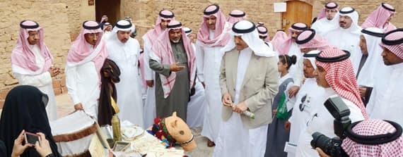 أهالي العُلا يؤهلون القرية التراثية بحثاً عن عوائد اقتصادية