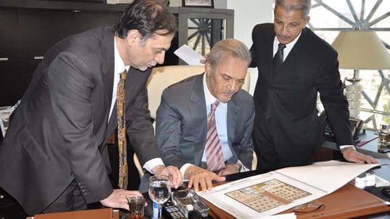 سعود الفيصل يزور المقر الجديد لسفارة السعودية في القاهرة