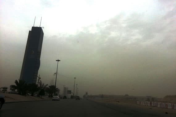 موجة غبار تضرب الرياض