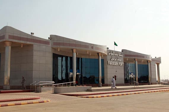 قصة مصورة : رحلة عبر عباراتي فرسان وجازان