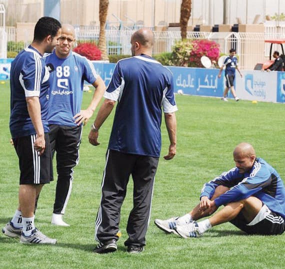 أوزيا وبوليفار.. خارج الحسابات